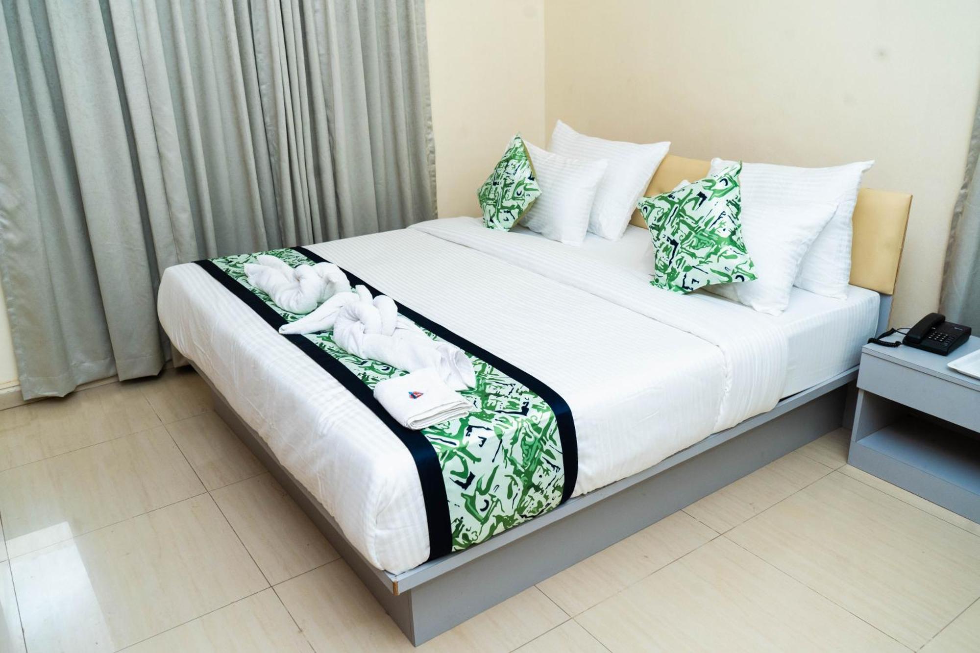 5 Bedroom Luxury Baner Villa *
